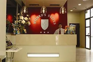 Milord's 3* בנידורם