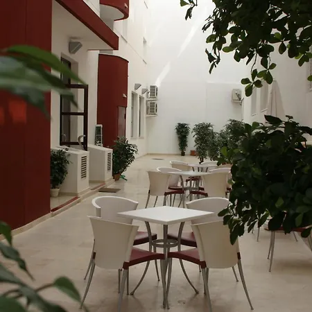 Hotell Milord's 3*